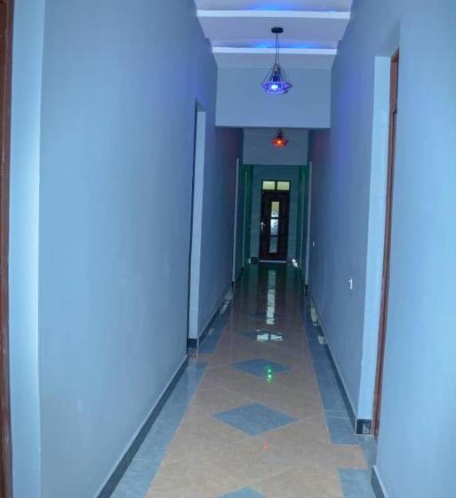 فندق على الطريق Johnsons Stoppoint