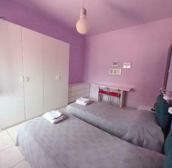 پانسیون Affittacamere Appartamento Colorato