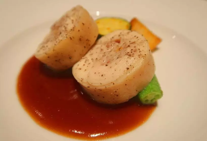 ホテル Tosawashi Kougeimura Qraud