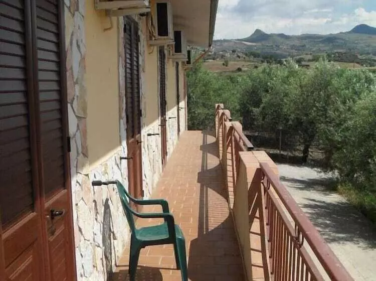 Agriturismo La Targa