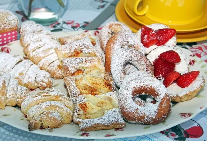 تختخواب و صبحانه Cavalluccio Marino