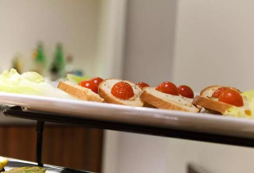 فندق Albergo Dei Laghi