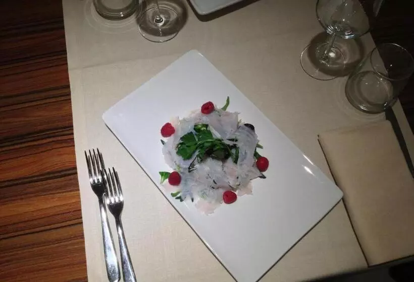 فندق Albergo Dei Laghi