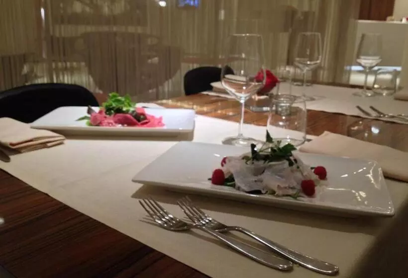 فندق Albergo Dei Laghi