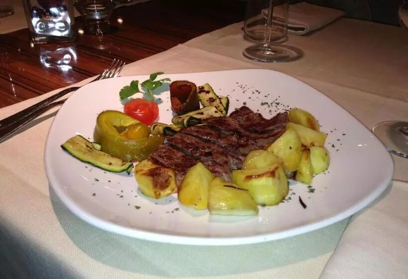 فندق Albergo Dei Laghi