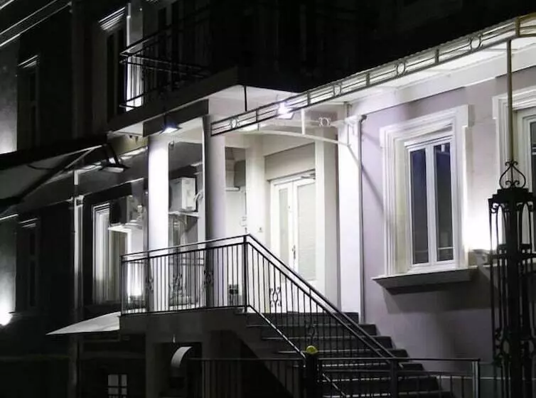 هتل Ambasador Bitola