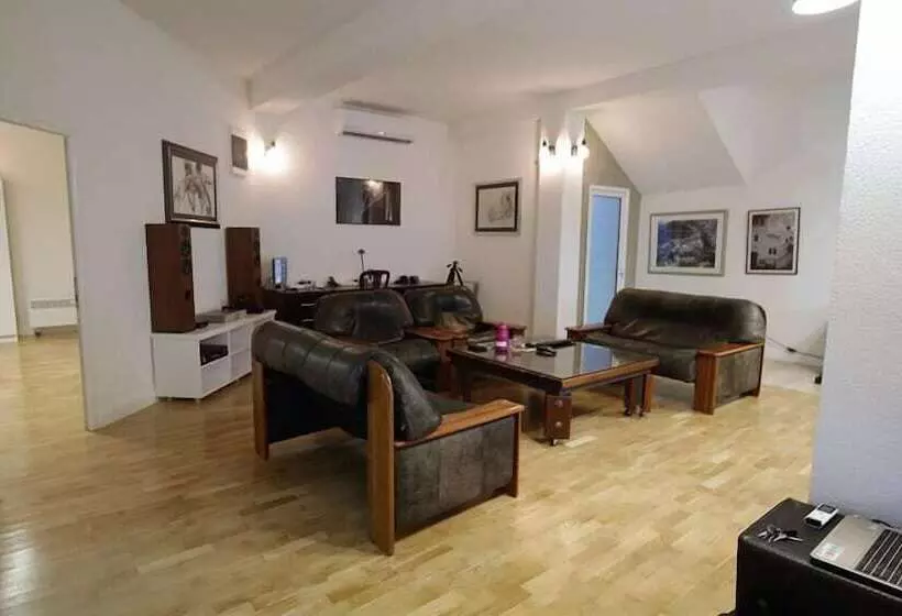 هتل Ambasador Bitola