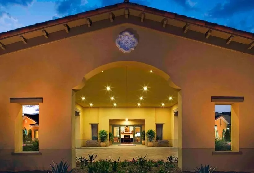 酒店 Courtyard By Marriott Santa Barbara Goleta