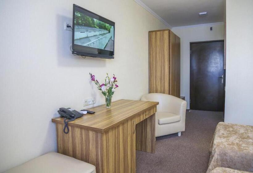 هتل Dnepropetrovsk