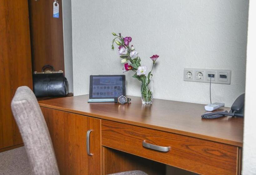 هتل Dnepropetrovsk