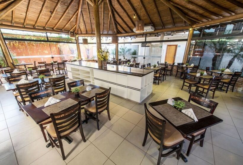 호텔 Limeira Suites