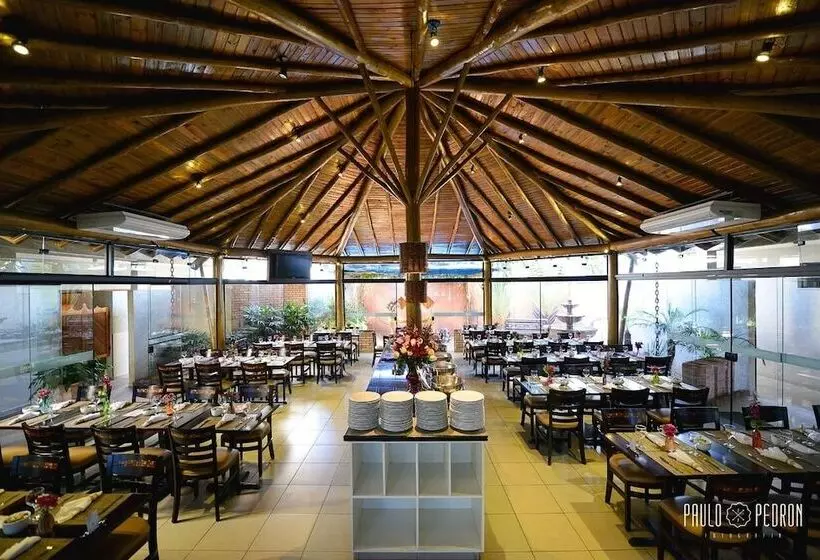 호텔 Limeira Suites