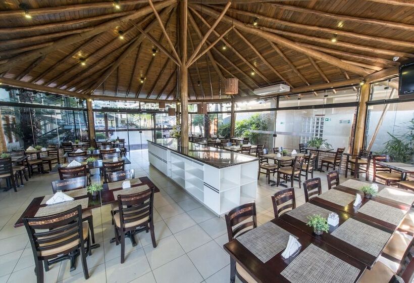 호텔 Limeira Suites