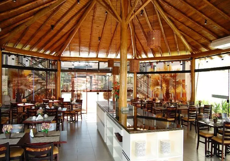 호텔 Limeira Suites