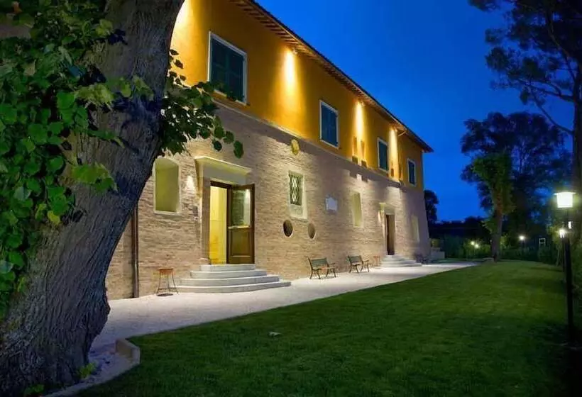 ホテル Relais Villa Fornari