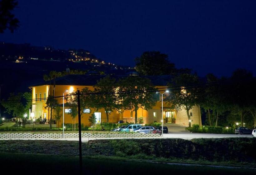 ホテル Relais Villa Fornari