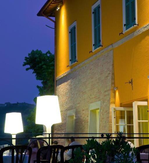 ホテル Relais Villa Fornari