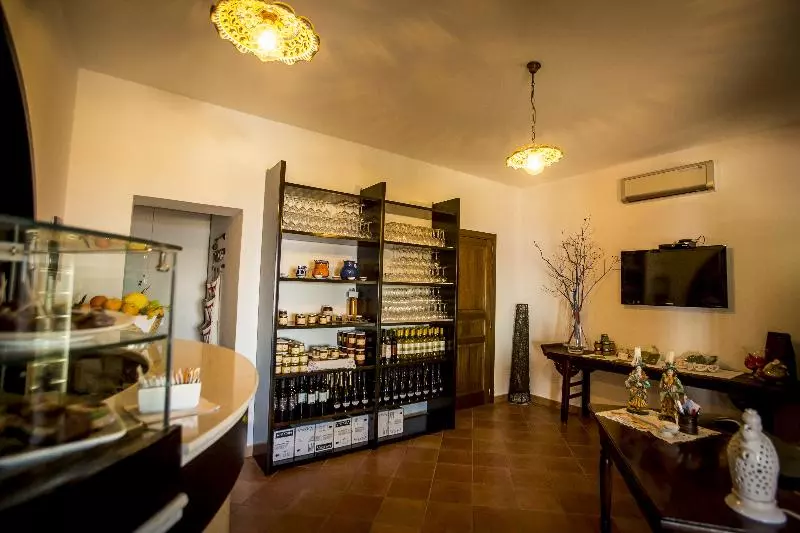 Отель Al Belvedere Salina