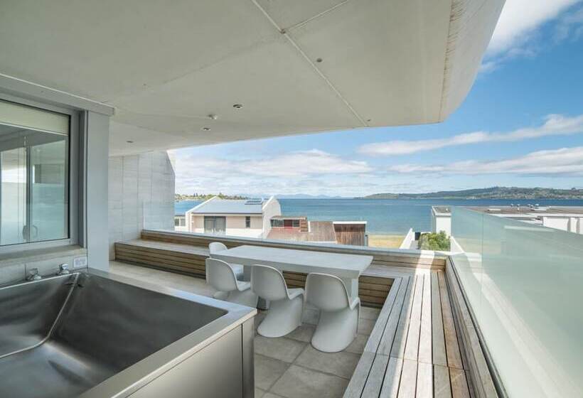 ホテル Sacred Waters Taupo