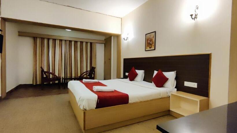 Отель Sapphire Luxury Suite Ooty