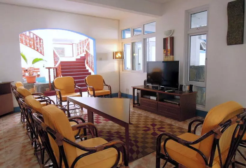 هتل Villa Azzurra