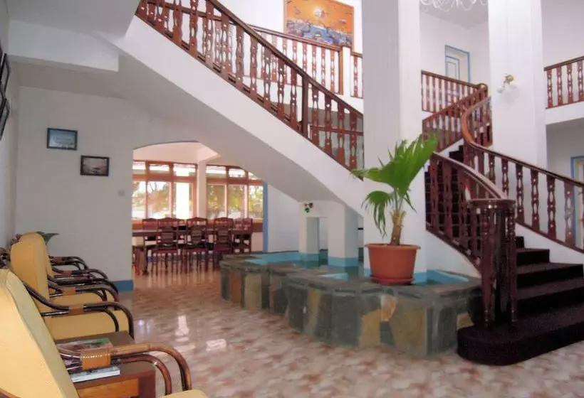 هتل Villa Azzurra