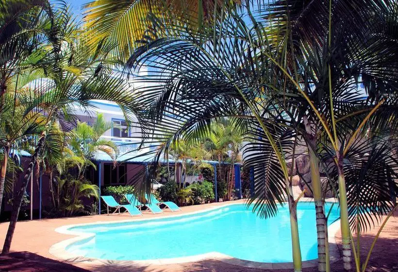 هتل Villa Azzurra