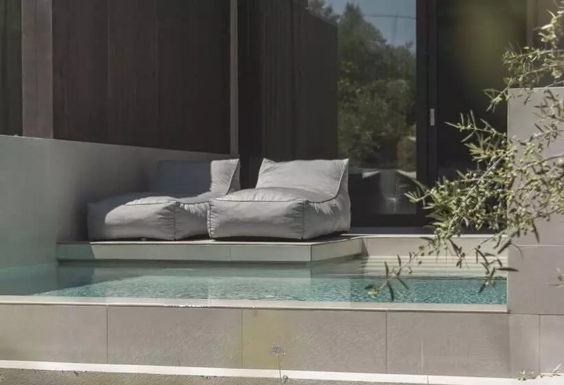 Lazaros Hotel Resort