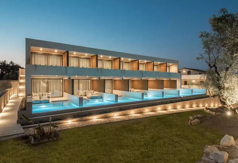 Lazaros Hotel Resort