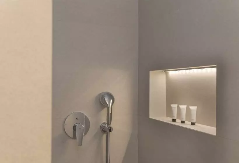 Lazaros Hotel Resort