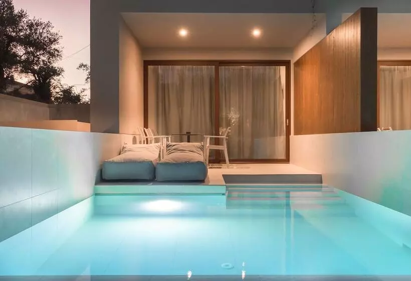 Lazaros Hotel Resort