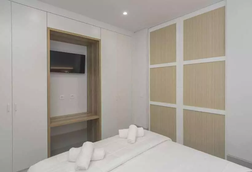 Lazaros Hotel Resort