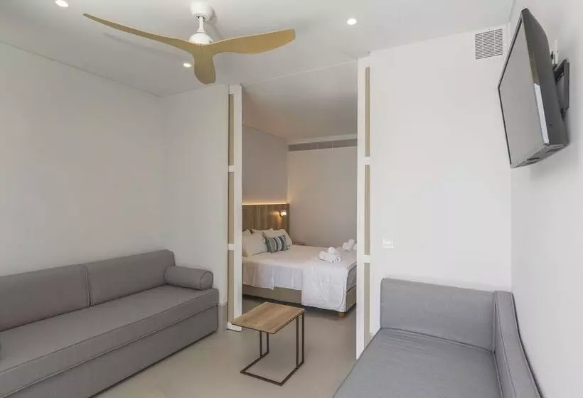 Lazaros Hotel Resort