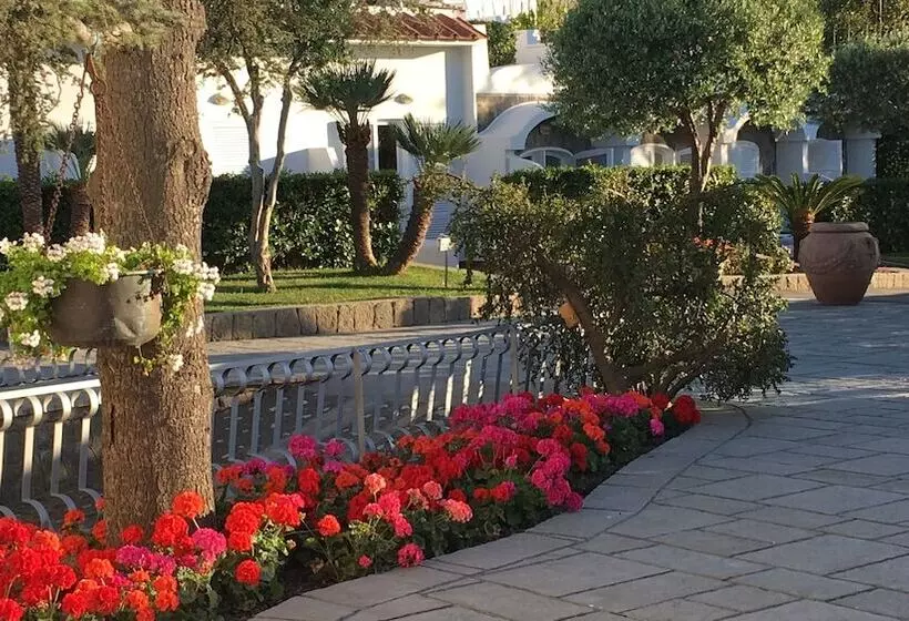 Poggio Aragosta Hotel & Spa