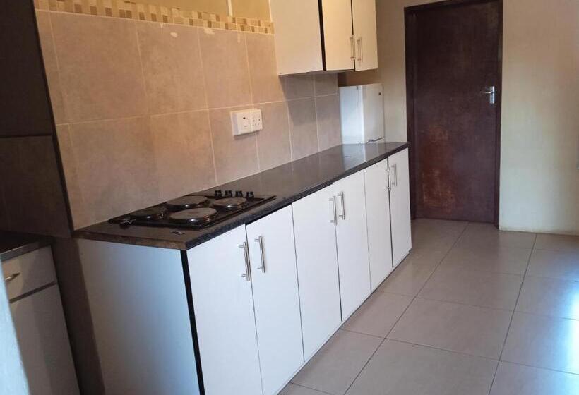 צימר Lux Contractors Accommodation