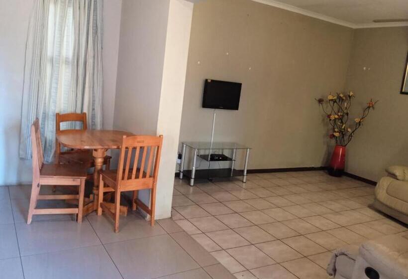 צימר Lux Contractors Accommodation