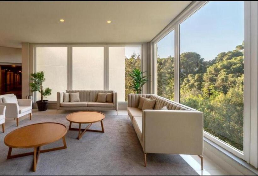 Laghetto Resort Golden Gramado