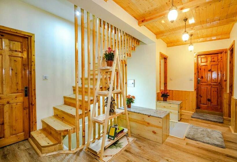 Bed and Breakfast Fab La Kailasha Cottage