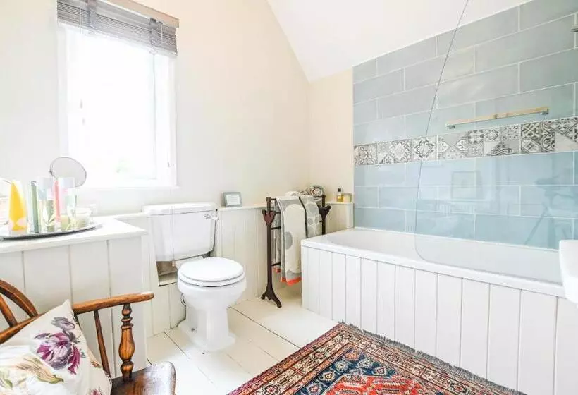 ベッドアンドブレックファースト Morningside Cottage