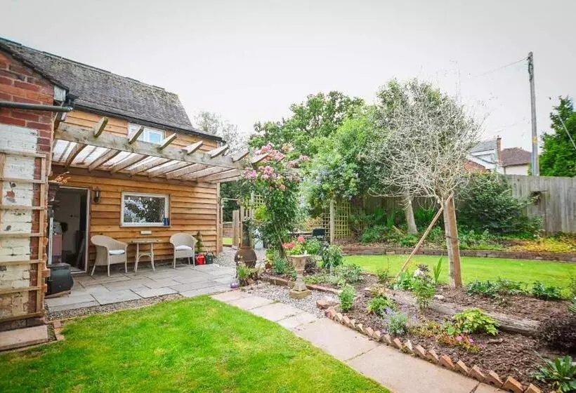 ベッドアンドブレックファースト Morningside Cottage