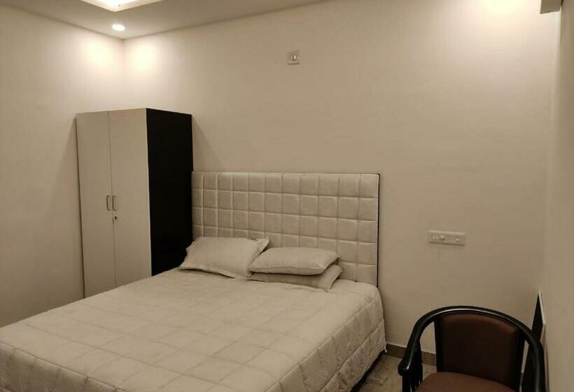 Pensão Ask Guest House