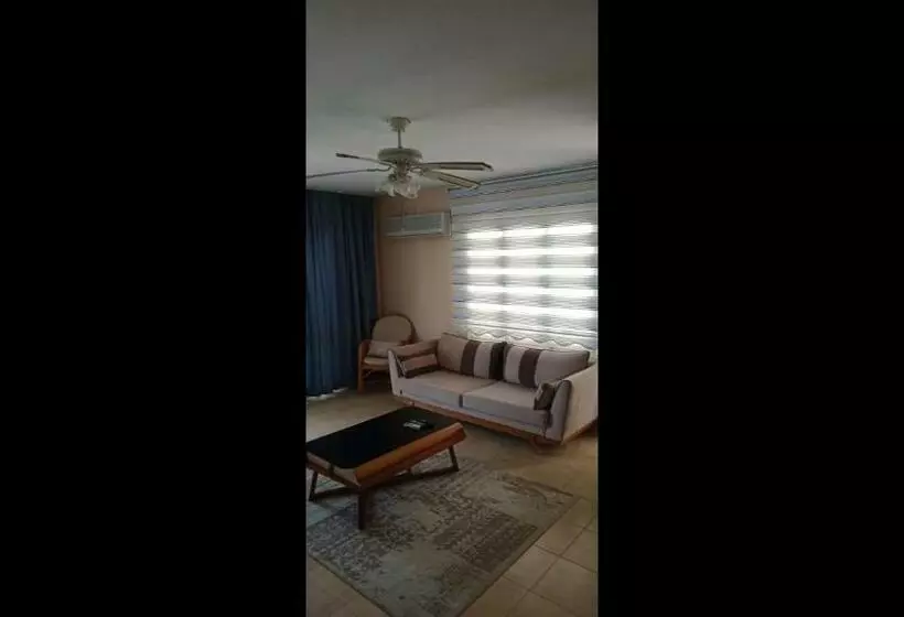 ペンション Room In Apartment   Kadinlar Denizi Ev 31