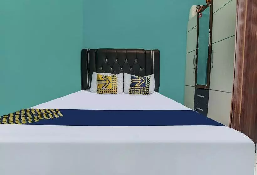 Hotelli Oyo Homes 91155 Desa Wisata Selamanik Ciamis