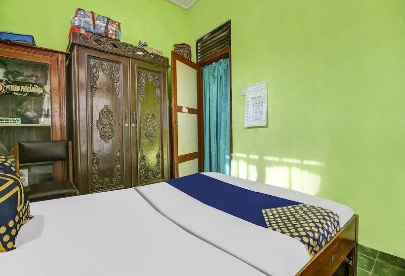 فندق Oyo Homes 91155 Desa Wisata Selamanik Ciamis