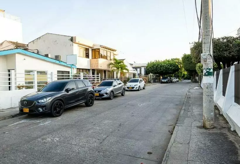 ペンション Oresca Hostel