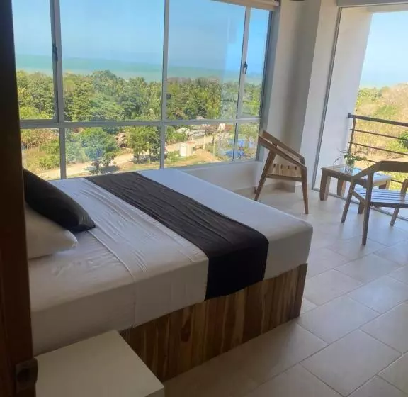 ホテル Bahia Rada