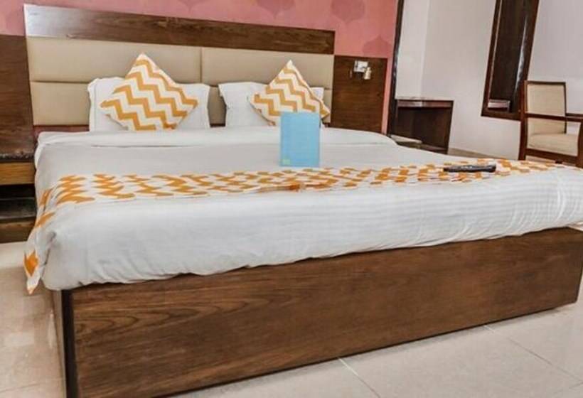 هتل Fabexpress The Mansion