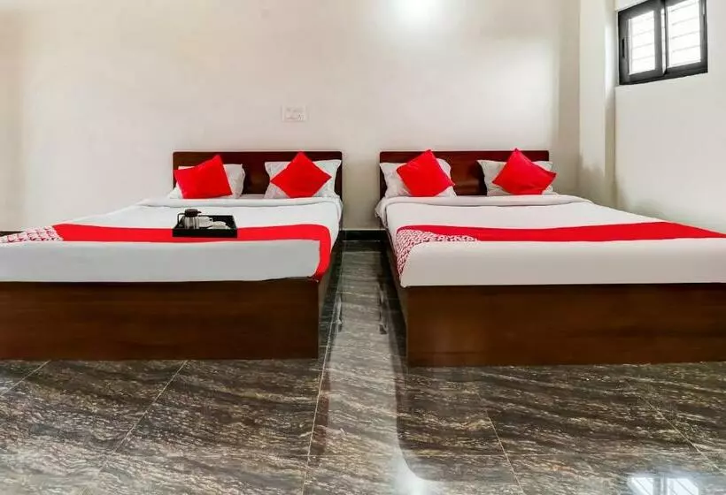 Hotelli Oyo 87355 Sbr Residence