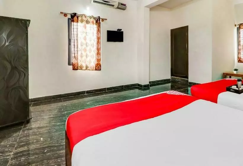 Hotelli Oyo 87355 Sbr Residence