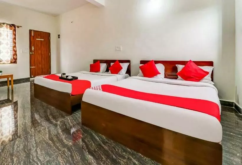 Hotelli Oyo 87355 Sbr Residence